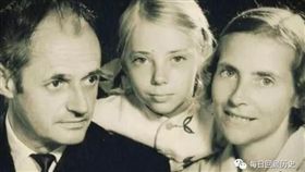 德國,少女,墜機,Juliane Koepcke（圖／翻攝每日回顧歷史）