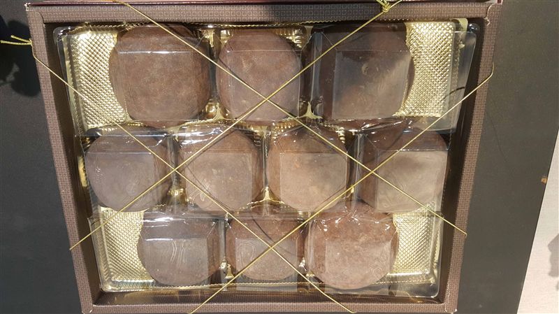 澎湖石友會聯展　綠豆椪奇石引人注目