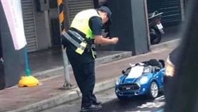 貨車格,違規停車,拖吊,玩具車,警察,士林