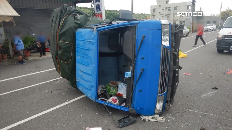 疑烤肉精神不濟…3車對撞6人全掛彩