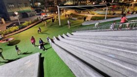 新北市汐止區白雲公園溜滑梯外觀（翻攝Google Map）