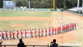 ▲中國隊與台灣中華隊賽後握手。（圖／記者蕭保祥攝影）