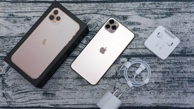 愛瘋11ProMax　實機搶先開箱