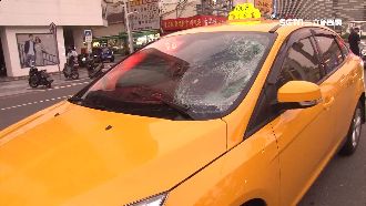 違規穿越馬路　老翁被小黃撞飛亡