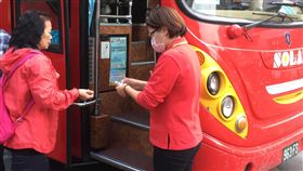 日統客運國道路線　10月起取消老人半價優惠日統客運18日表示，由於年年虧損，已不堪負荷，10月1日起，4條國道路線全面取消老人半價優惠。（檔案照片）中央社記者葉子綱攝  108年9月18日