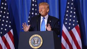 美國,川普,加州,視察,邊境,危機(圖/中央社)