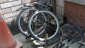 雲林,車禍,逆向,台78線,腳踏車,斷3截（圖／翻攝畫面）