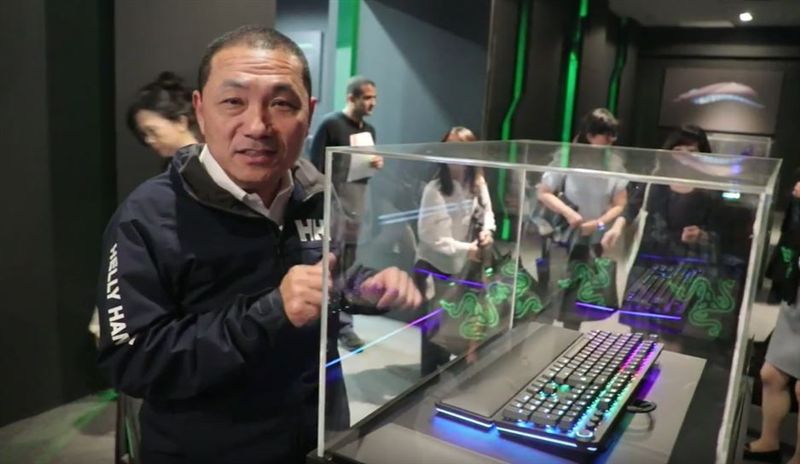 侯友宜訪星國雷蛇　 盼打造電競新北