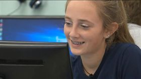 16歲少女舞會被踹頭！2小時「記憶重置」…慘被怪病纏身（翻攝自 WQAD）