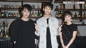 演員吳政迪、張寗、蔭山征彥今年靠著戲劇《日據時代的十種生存法則》分別入圍金鐘獎男主角、女配角、男配角獎。圖／林士傑攝影