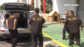 檢警驗商品真偽　連千毅直播秀授權書