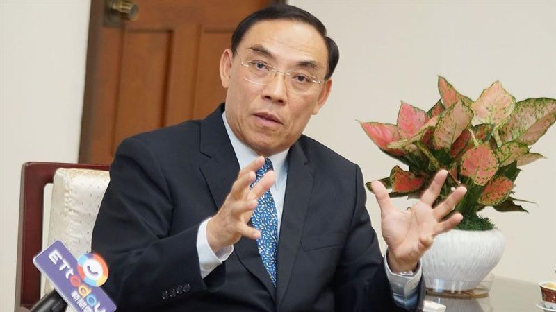 法務部長力擋大選假訊息和中資介入