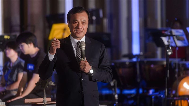 何韻詩遭潑漆…蘇嘉全：暴力零容忍
