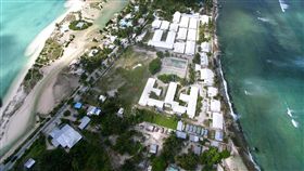 曾任駐吉里巴斯大使的洛杉磯經文處長朱文祥表示，吉里巴斯戰略地位重要，中國勢力不曾完全撤出。（朱文祥提供）中央社記者林宏翰洛杉磯傳真 108年9月22日