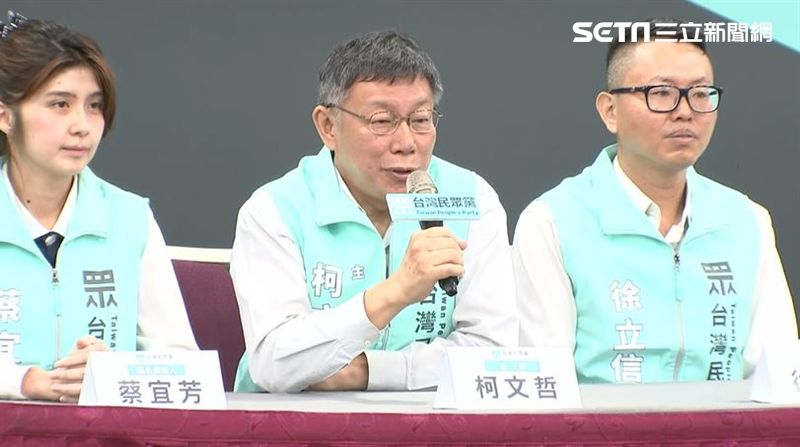 金平喊「參選到底」柯P呆3秒吐6字
