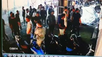 上百黑衣人圍凱旋夜市！攤販遊客驚慌