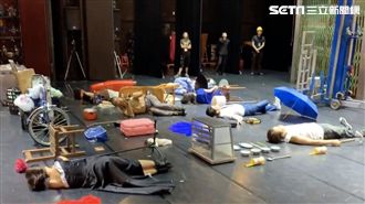 音樂劇也跟流行！拍開箱文演員超有戲