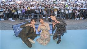 18歲的瞬間,邕聖祐,金香起,申承浩 遠傳friDay影音提供