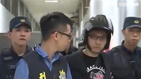 千毅被以犯罪嫌疑重大，被移送高雄地檢署複訊。（圖／翻攝畫面）