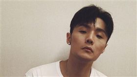 李榮浩,楊丞琳（圖／翻攝自微博）