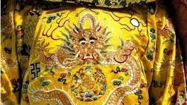 陳星課堂自爆愛龍袍。（圖／翻攝網路）