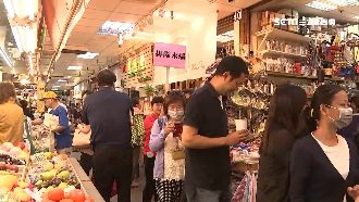 怎不改發2千元消費券?網揭背後效益