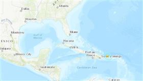 波多黎各西北部海岸城鎮伊薩貝拉北方（星號處）24日發生規模6.3強震。（圖／翻攝自美國地質調查網頁earthquake.usgs.gov）