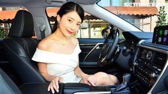 LEXUS RX　行雲流水的感動