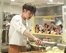小樂吳思賢出席FLIPPER’S開幕一週年紀念活動。（圖／記者林士傑攝影）