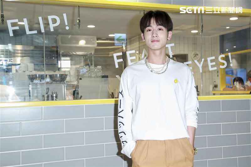 小樂吳思賢出席FLIPPER’S開幕一週年紀念活動。（圖／記者林士傑攝影）
