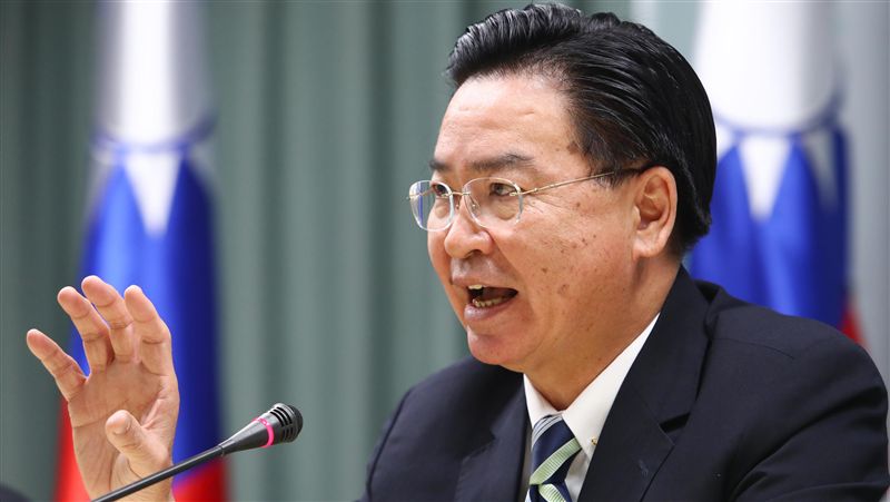 瑞士時報專訪　外長：台是抗威權前線
