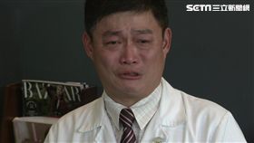 男嬰夭折…診所遭灑冥紙　醫師出面淚崩：也曾失去雙胞胎女兒