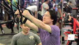 基隆市長林右昌重量訓練，基隆市府提供