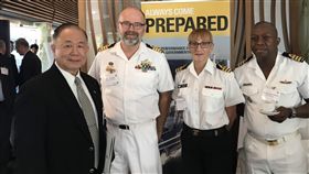 陳永康參加近岸巡邏艦年會前海軍司令陳永康（左1）24日參加2019年國際近岸巡邏艦年會，與澳洲、加拿大及南非海軍官員合影。（陳永康提供）中央社記者戴雅真倫敦傳真  108年9月25日