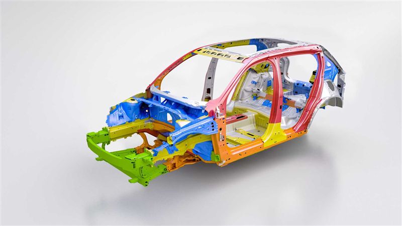 拿掉引擎更安全　XC40純電版亮相