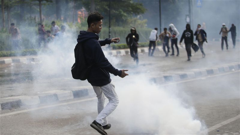 抗議低薪遭警驅離　史瓦帝尼暴力衝突
