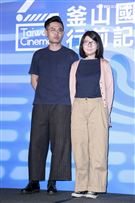 韓國釜山影展行前記者會《一家子兒咕咕叫》導演詹京霖、製片林怡伶。（圖／記者林士傑攝影）
