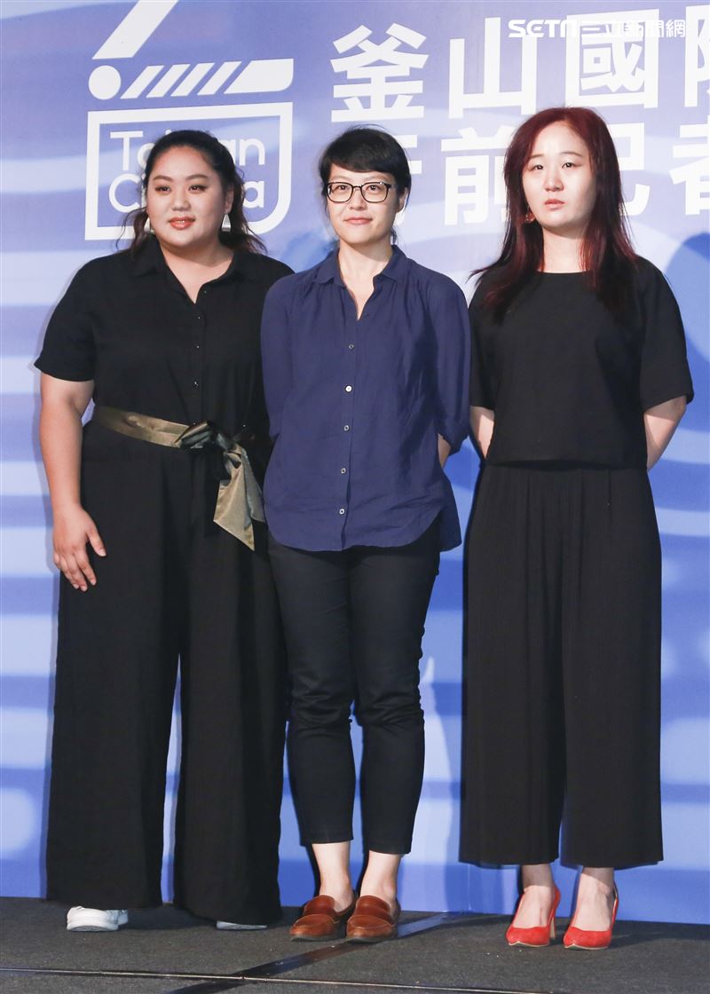 韓國釜山影展行前記者會《大餓》導演謝沛如、執行監製李易恩、演員蔡嘉茵。（圖／記者林士傑攝影）