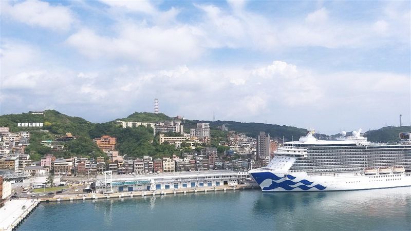 2020搭公主遊輪　一起賞櫻去