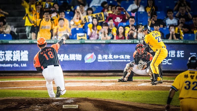 全力對決　潘威倫對彭政閔尊重