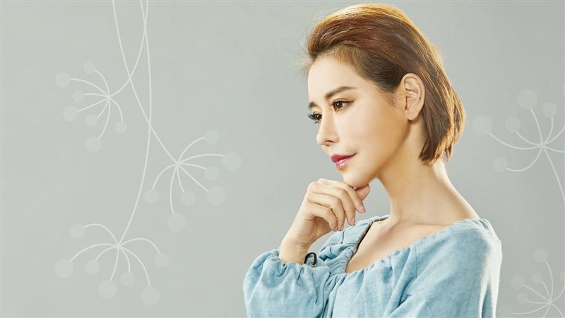 斯容羞認約會對象　憲哥虧：冷井情深