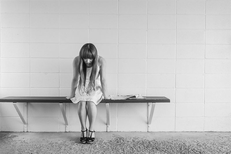 分手後稱「尿急」⋯渣男綁前女友硬上