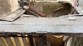 ▲大陸婦人陽台曬床單發生墜樓意外。（圖／翻攝自《和你一起看世界》）
https://www.dskx365.com/page/news?aid=569579