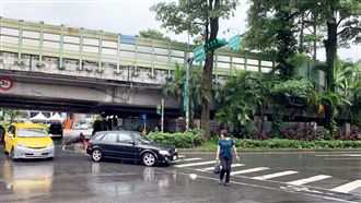 迴轉道挨批設計不良　住戶：殺人路口