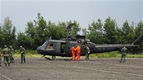 台服役已約50年的UH-1H直升機，10月30日將在台中新社602旅舉辦除役典禮。（中央社檔案照片）