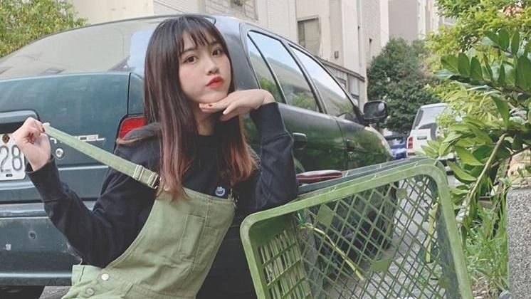 母曬女兒撞衫菜籃邊緣照　正到網樓歪