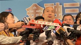 韓國瑜,潑漆,何韻詩,胡志偉,合照,反送中