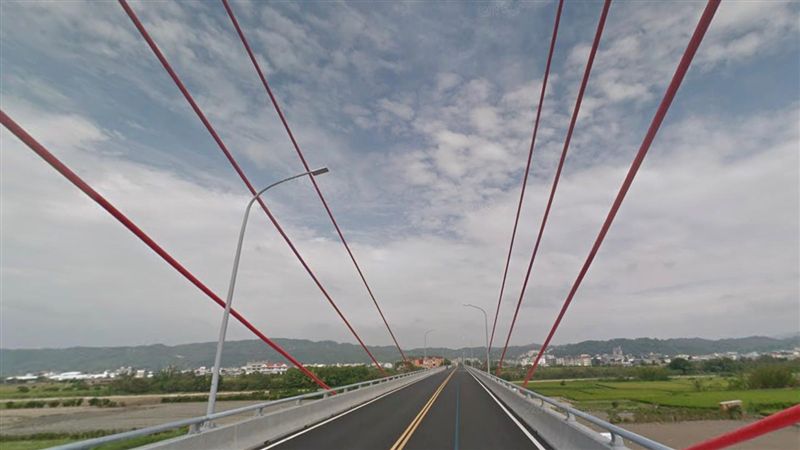 6年前新竹中正大橋　同在颱風後斷橋