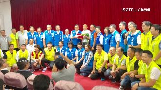 高市議會變造勢場？民代包車參訪挺韓