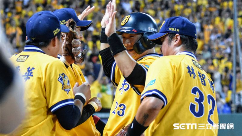 中職／彭政閔神代打！成冠軍賽安打王